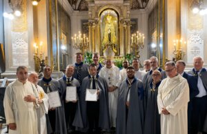 I CAVALIERI DI SANTA BRIGIDA CON IL VESCOVO BENEDUCE RICORDANO LA COMPATRONA D’EUROPA
